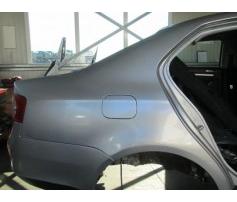 vindem aripa dreapta spate vw jetta 1.4b
