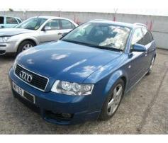 vindem aripa far capota bara fata audi a4 8e combi