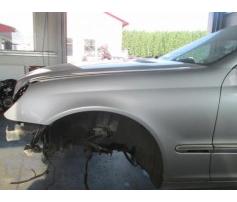 vindem aripa stanga fata mercedes c 220 cdi w203