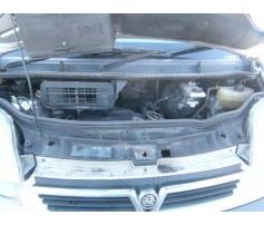 vindem baie ulei opel vivaro 1.9cdti an 2005