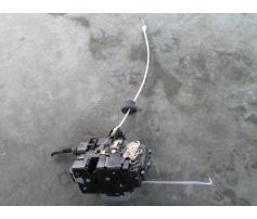 vindem broasca usa fata 4b2837016g audi a4 1.9tdi awx