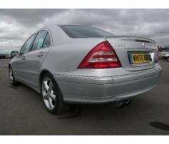 vindem broasca usa spate mercedes c 203 cdi din dezmembrari