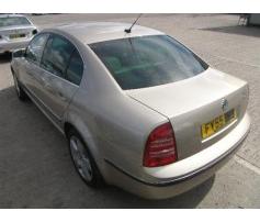 vindem broasca usa spate skoda superb 1.9tdi avb