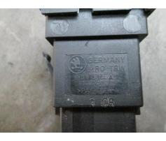 vindem buton reglare incalzire scaun 6y0963564a skoda fabia 1 1.4 16v bbz