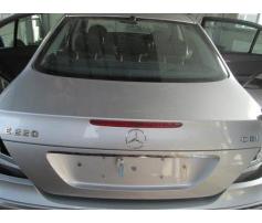 vindem capota spate mercedes e 220 cdi w211