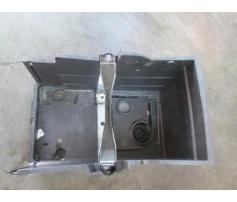 vindem carcasa baterie ford focus 2 1.8tdci cod 4m5110723bc