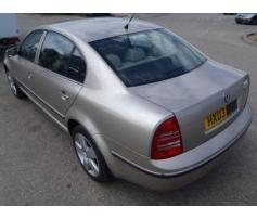vindem cd audio de skoda superb 2.5tdi an 2005