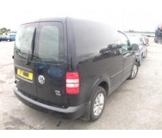 vindem elemente caroserie vw caddy 1.6tdi an 2011