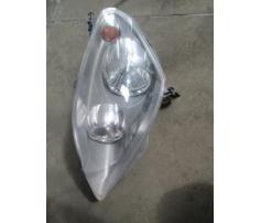 vindem far dreapta 0301214601 opel zafira b 1.9cdti z19dth