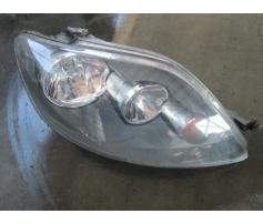 vindem far dreapta vw golf 5 cod 5m2941006a