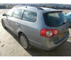 vindem geam usa spate vw passat 3c 2.0tdi cba