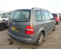 vindem motor de vw touran 1.9tdi bls an 2005