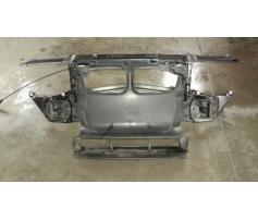 vindem panou frontal pentru bmw 2000 diesel  136 cp