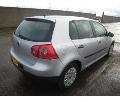 vindem pavilion vw golf 5 an 2004-2007
