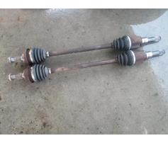 vindem planetara land rover freelander 1.8b an 2002-2005