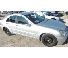 vindem radiator intercoler mercedes c 203 220 cdi limusina