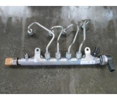 vindem rampa injectoare 03l130089a  audi q5 2.0tdi