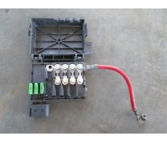 vindem siguranta baterie vw bora 1.9tdi asz cod 1j0937550