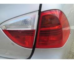 vindem stop dreapta bmw 330 3.0d e90