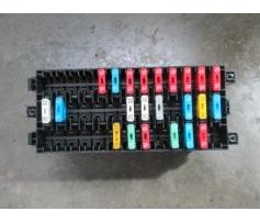 vindem tablou sigurante renault kangoo 1.9d cod 7700413608d