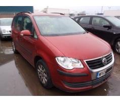 vindem usa fata 1.6 bse  vw touran (1t)