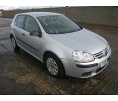 vindem usa fata vw golf 5 an 2004-2007