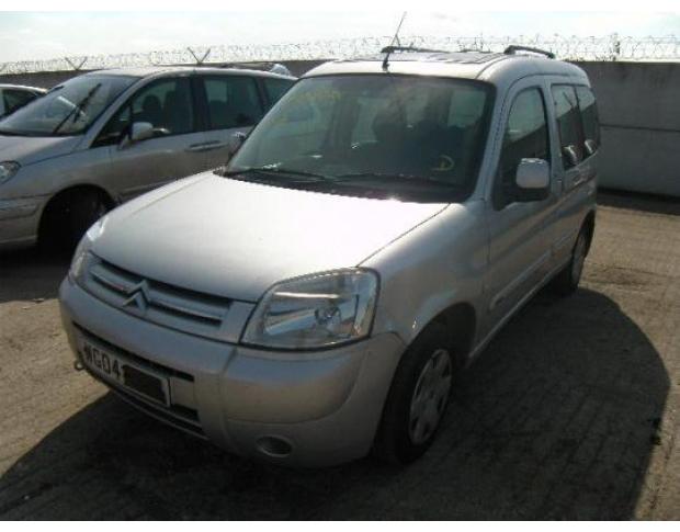 aripa dreapta fata citroen berlingo 1900d. wjy