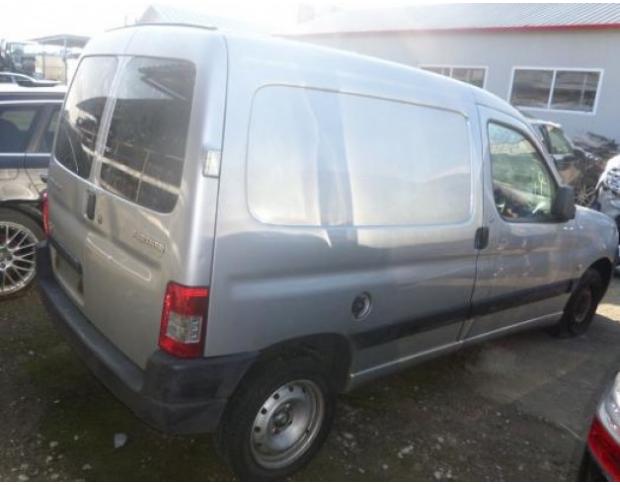 ambreiaj volanta peugeot partner 1.6hdi 9hw