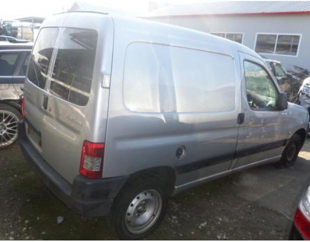 ambreiaj volanta peugeot partner 1.6hdi 9hw