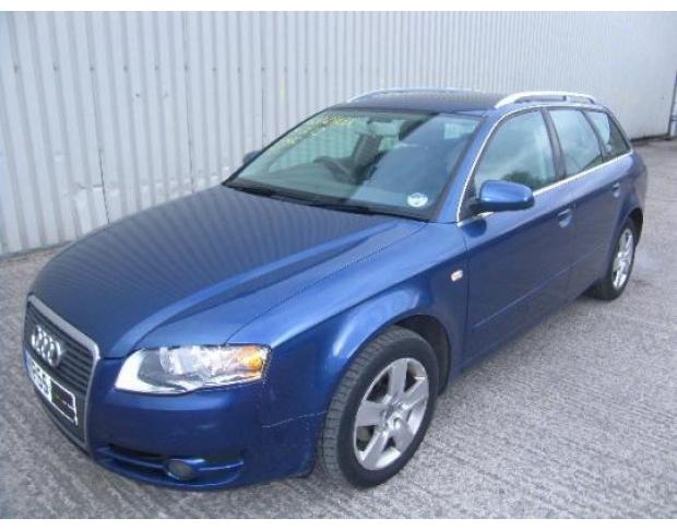 aripa dreapta fata audi a4 2.0tdi combi