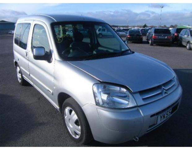 aripa dreapta fata citroen berlingo  1996/07-2008