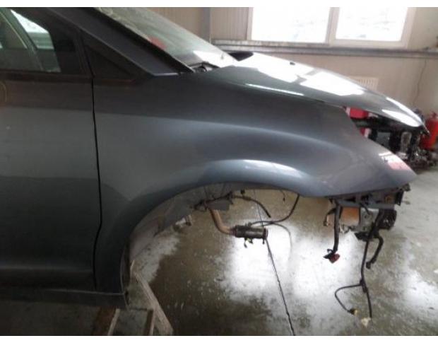 aripa dreapta fata citroen c4 1.6hdi