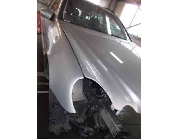 aripa dreapta fata mercedes e 320 cdi e211