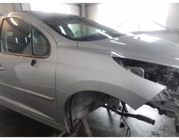 aripa dreapta fata peugeot 207 1.6hdi