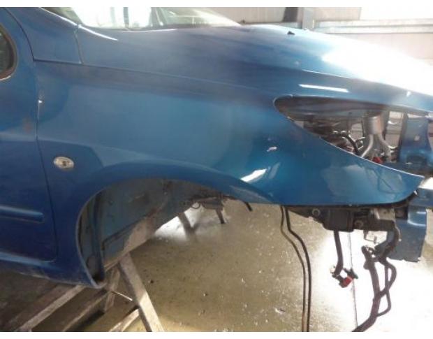aripa dreapta fata peugeot 307 1.6hdi