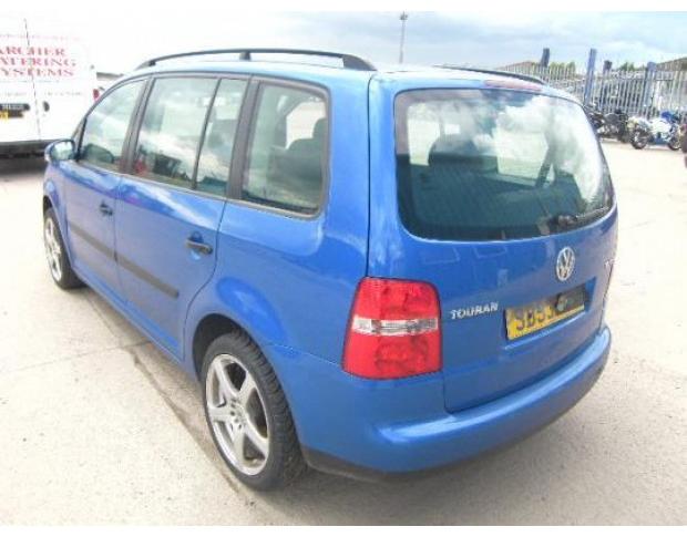 bara fata vw touran 2.0tdi