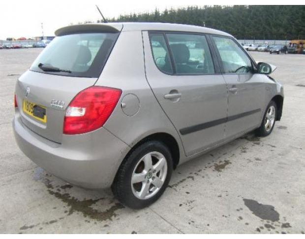 bara spate skoda fabia 2  2006/12-2011
