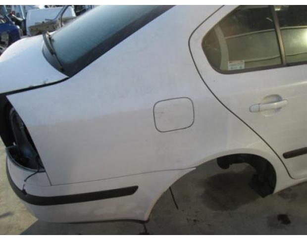 aripa dreapta spate skoda octavia 2 2.0tdi bkd
