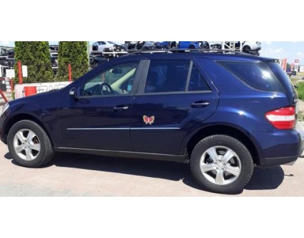 aripa spate mercedes ml 164 300 cdi