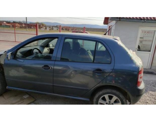 aripa spate skoda fabia 1 1.2b bmd