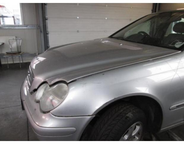 aripa stanga fata mercedes c 220 cdi w203