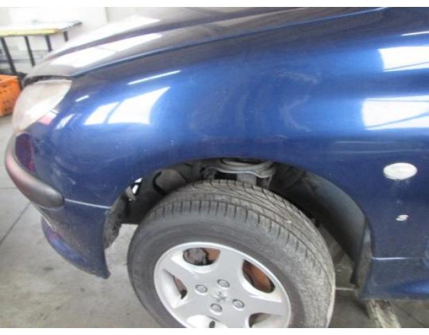 aripa stanga fata peugeot 206 2.0hdi rhy