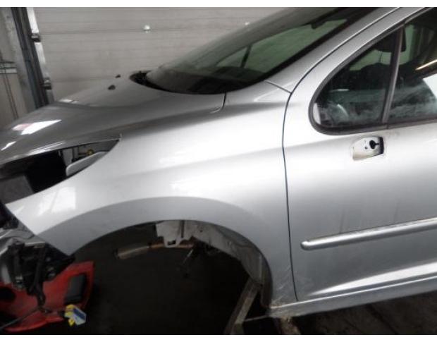 aripa stanga fata peugeot 207 1.6hdi