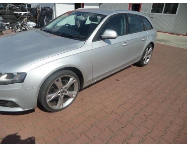 aripa stanga spate audi a4 2.0tdi cag combi