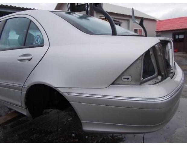 aripa stanga spate mercedes c 203