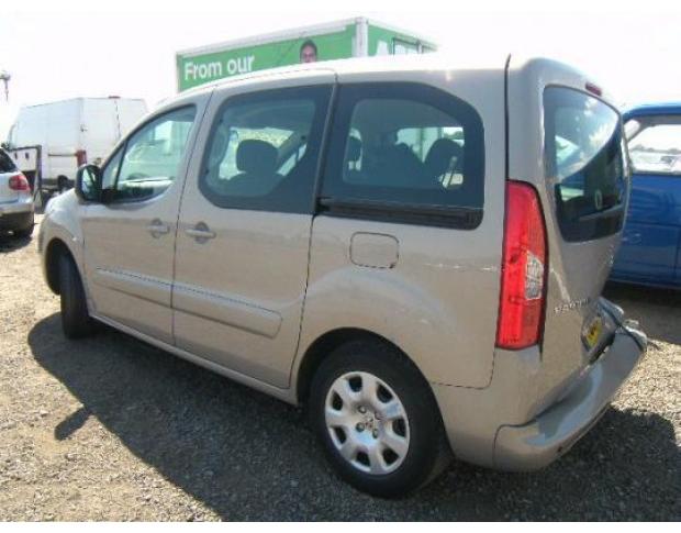 aripa stanga spate peugeot partner 1.6hdi an 2008-2014