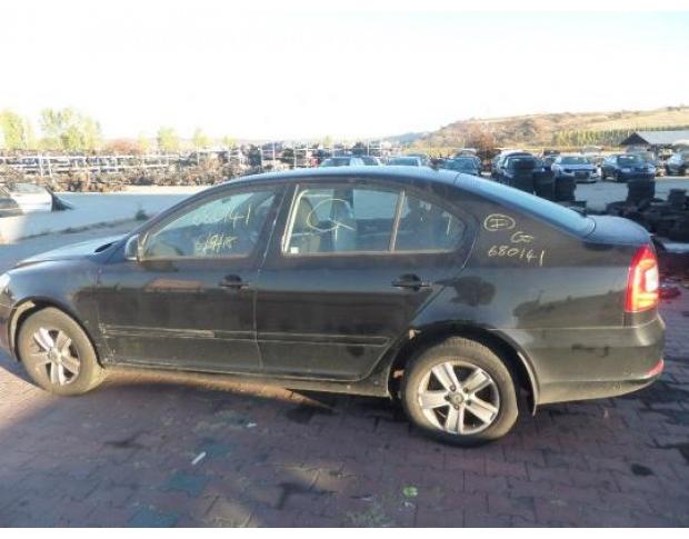 aripa stanga spate skoda octavia 1.2b cbz