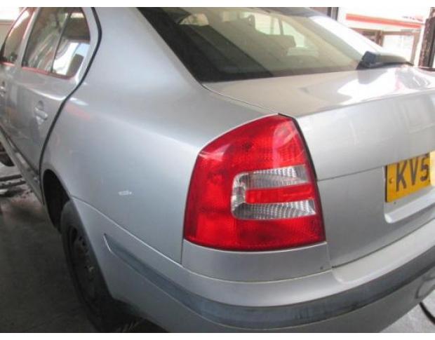 aripa stanga spate skoda octavia 2 2.0tdi bkd