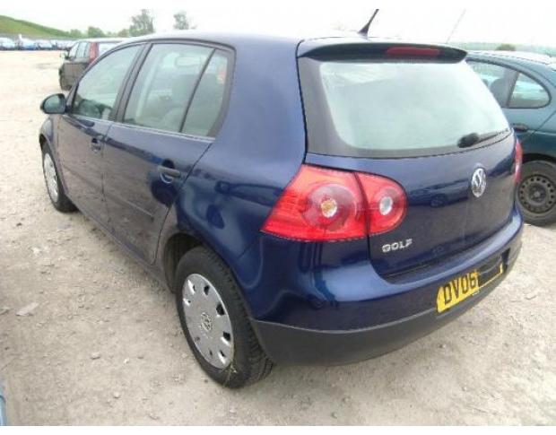 aripa dreapta fata volkswagen golf 5 2.0sdi