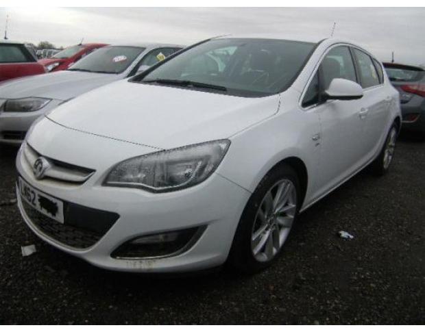 bancheta spate astra j 2.0cdti